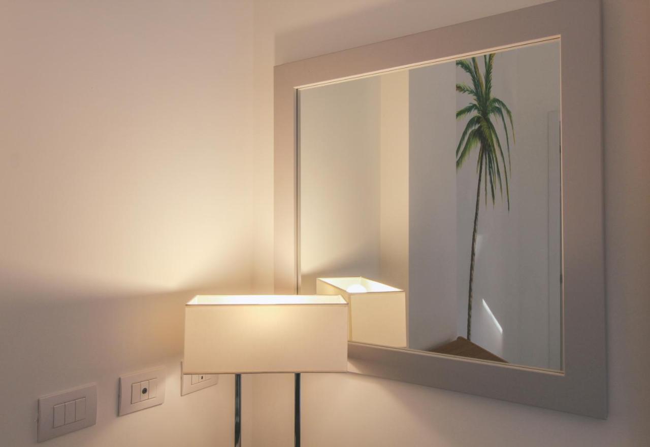 Residenza I Melograni - Suite Domaso Bagian luar foto